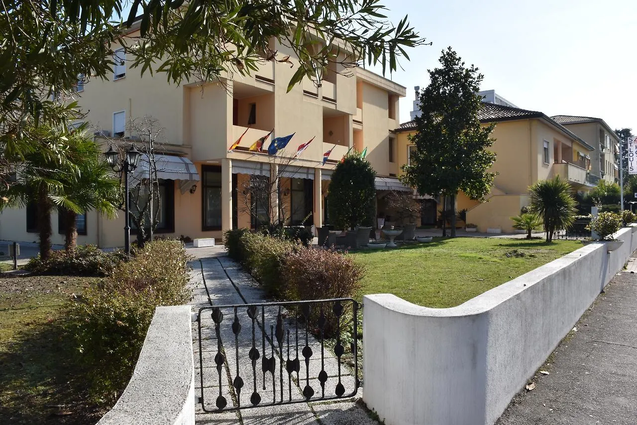 St. Louis Hotel Abano Terme 3*,  Italy